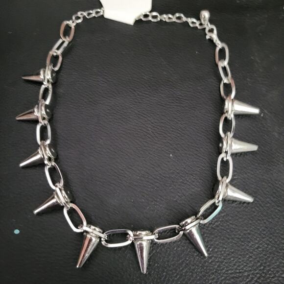 Spiked chain choker necklace - Picture 1 of 4
